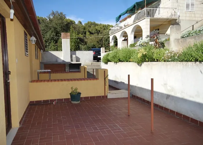 Brna 9162b * Smokvica